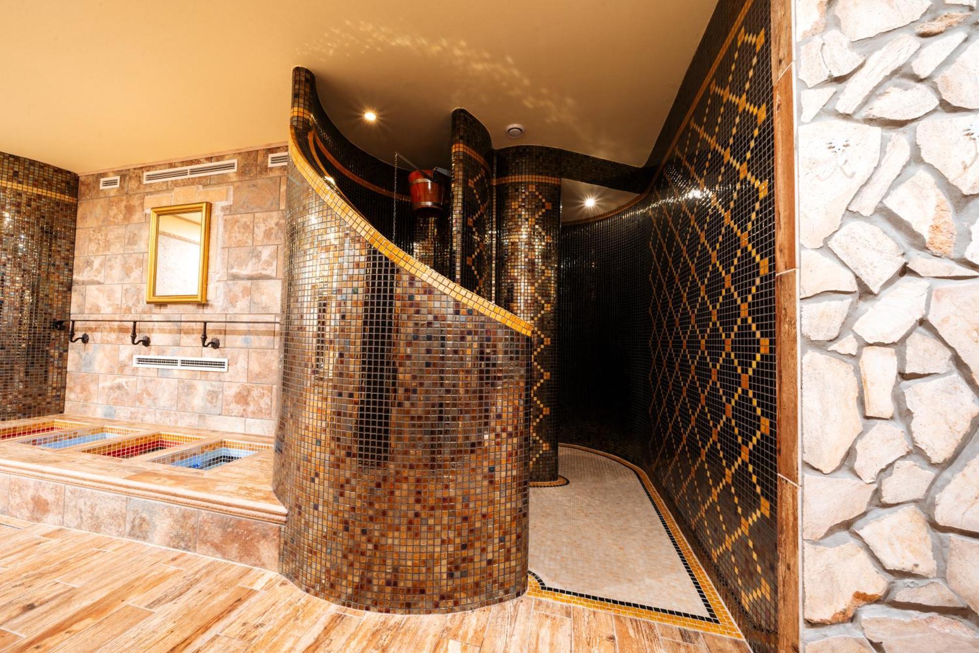 Kastely Grof Zichy Hotel Haniska ภายนอก รูปภาพ